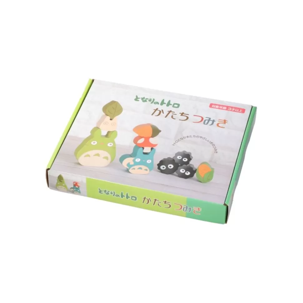 Maison Ghibli Wood Figurine Totoro With Soot Sprites - My Neighbor Totoro- Toys